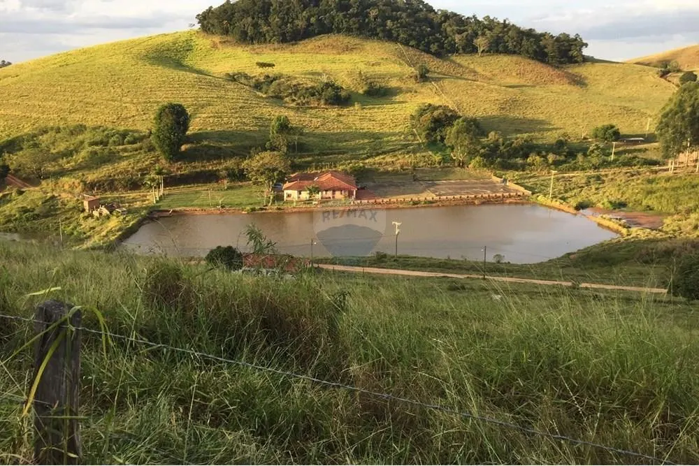Fazenda à venda de 180 ha em Socorro, SP, Brasil