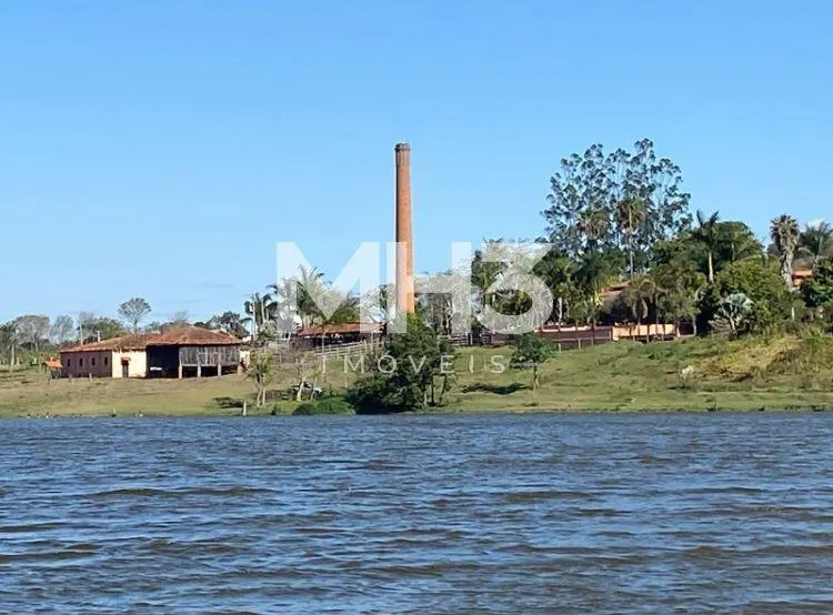 Sítio à venda de 10 ha em Mineiros do Tietê, SP, Brasil