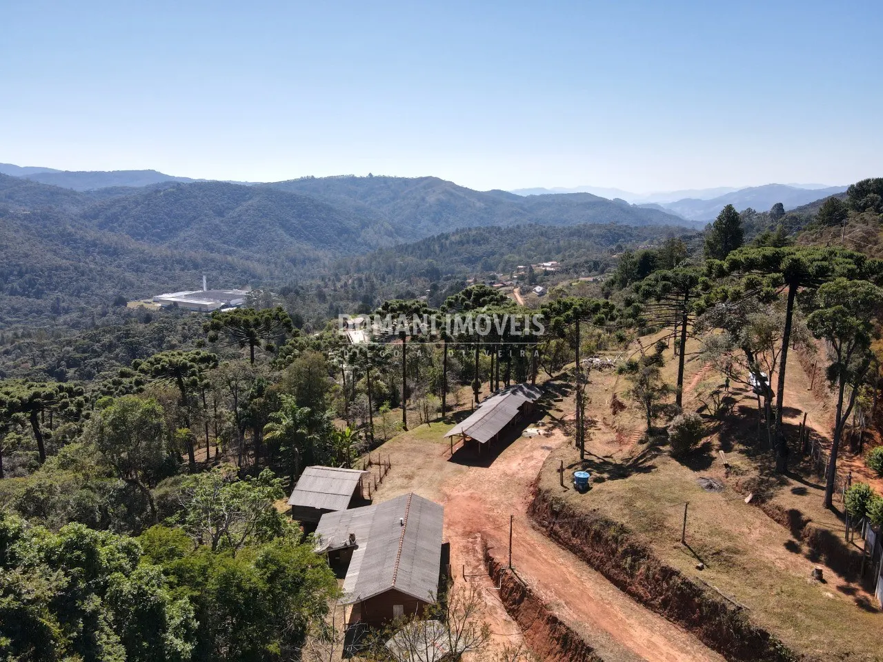 House for sale of 2 acres in Campos do Jordão, SP, Brazil