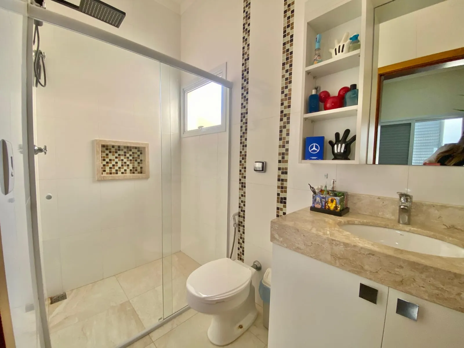 Casa à venda de 308 m² em Valinhos, SP, Brasil