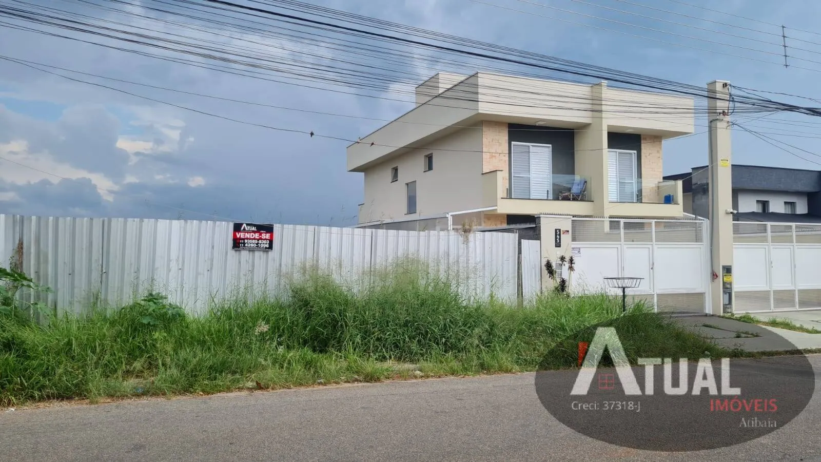 Terreno à venda de 300 m² em Atibaia, SP, Brasil
