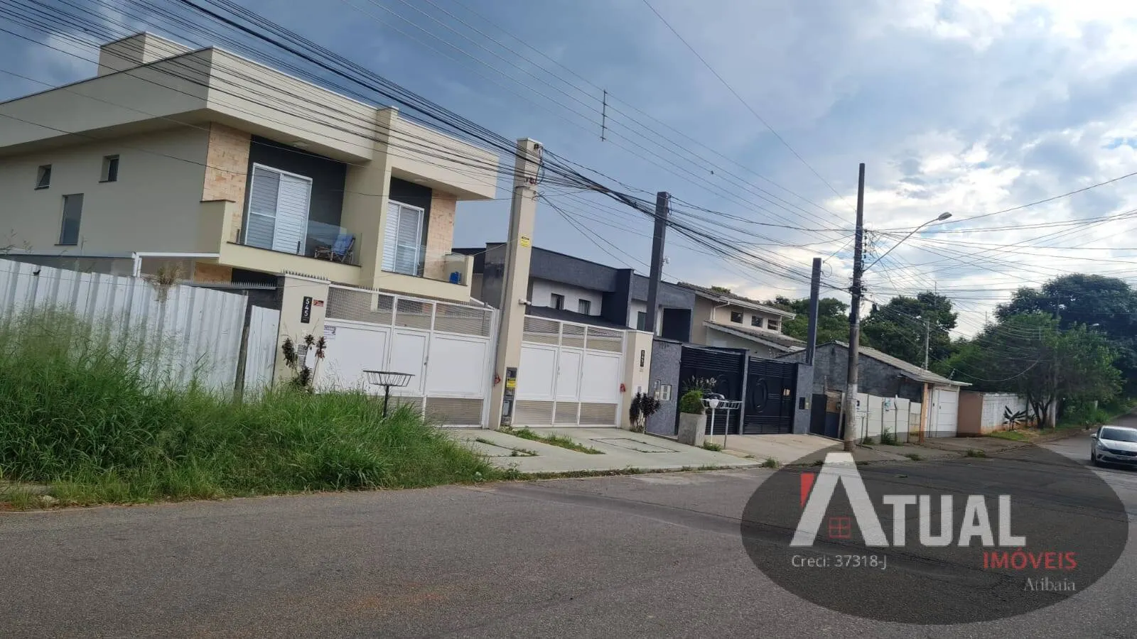 Terreno à venda de 300 m² em Atibaia, SP, Brasil