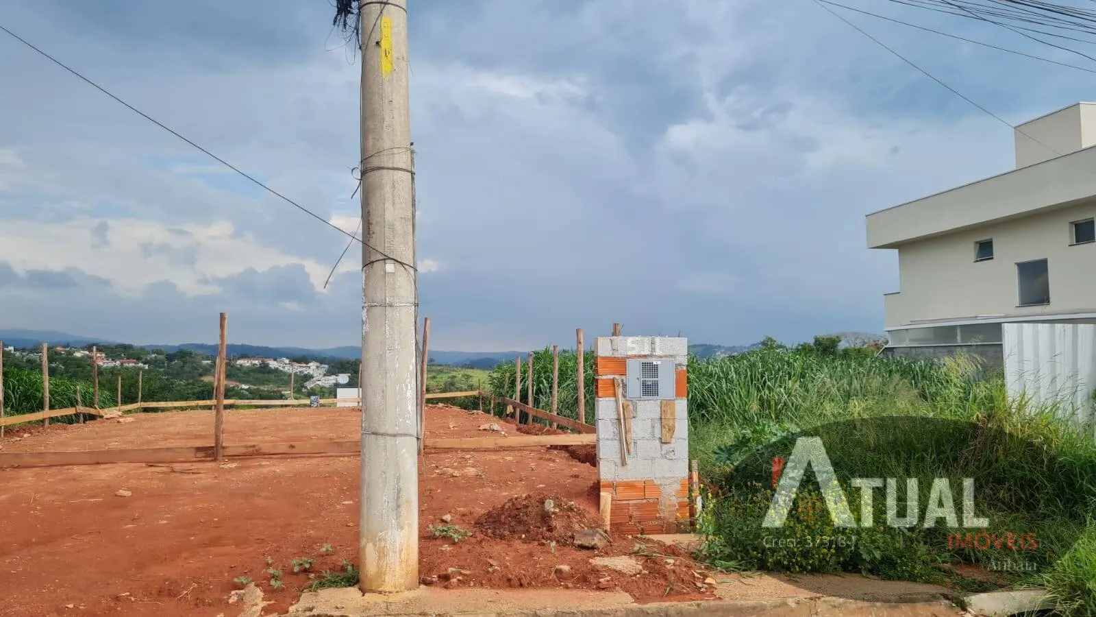Terreno à venda de 300 m² em Atibaia, SP, Brasil