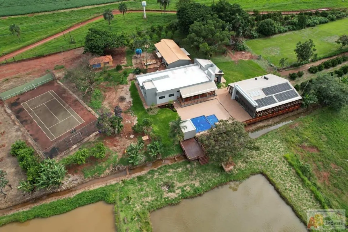 Farm for sale of 4,003 acres in Jeriquara, SP, Brazil