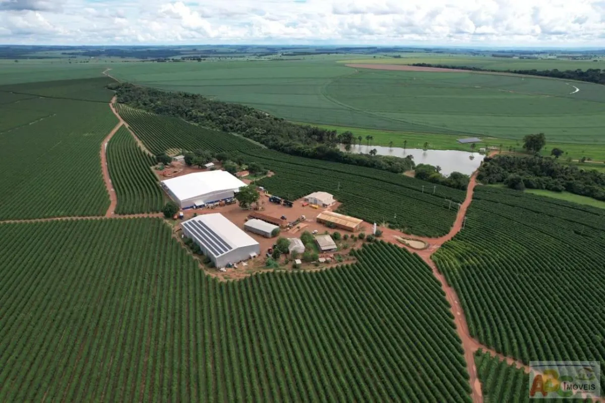 Farm for sale of 4,003 acres in Jeriquara, SP, Brazil