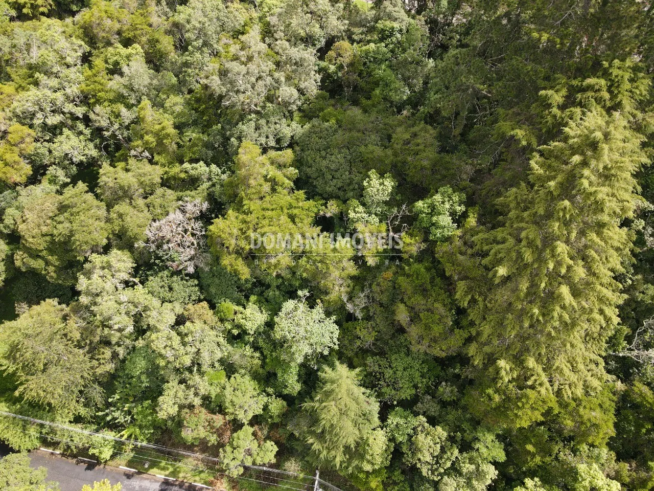 Terreno à venda de 1.120 m² em Campos do Jordão, SP, Brasil