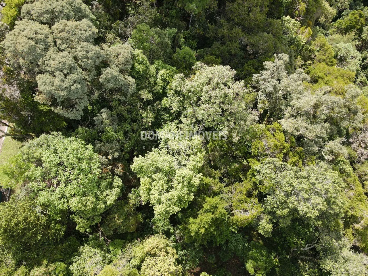 Terreno à venda de 1.120 m² em Campos do Jordão, SP, Brasil