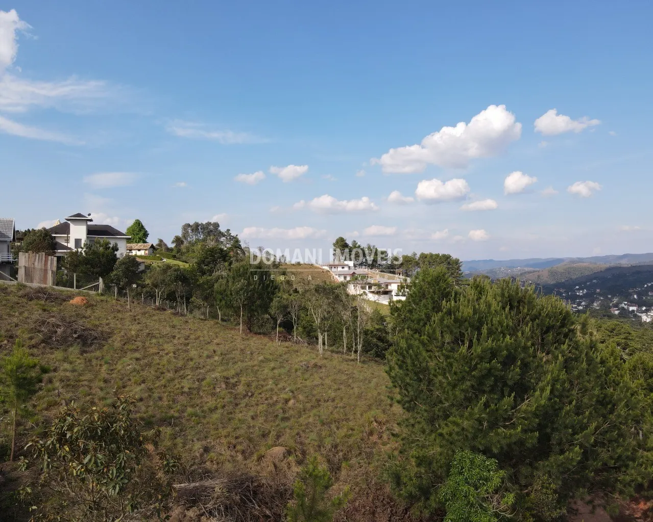 Plot for sale of 1,350 m² in Campos do Jordão, SP, Brazil