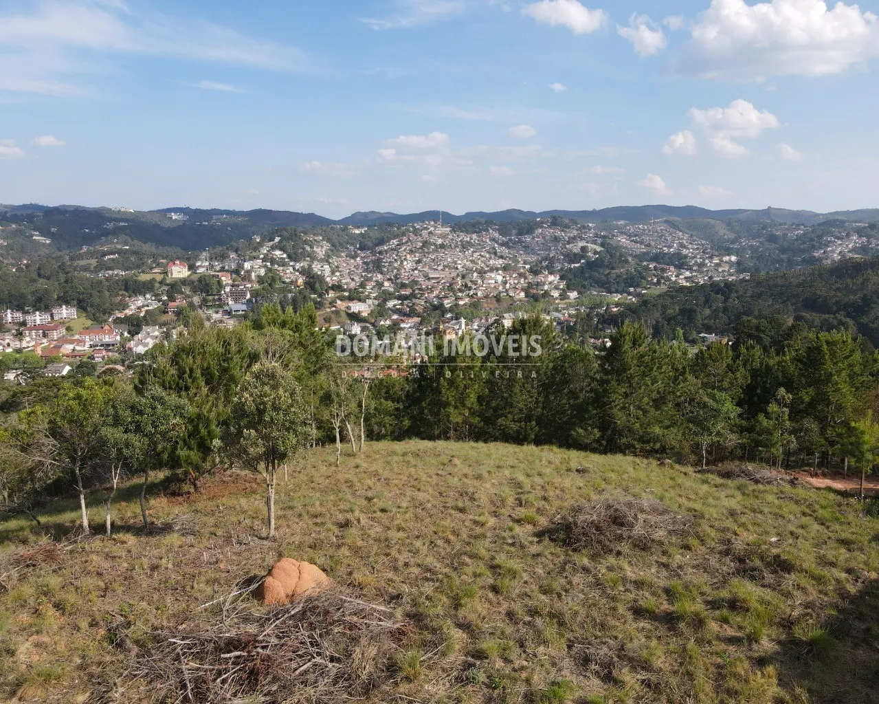 Plot for sale of 1,350 m² in Campos do Jordão, SP, Brazil