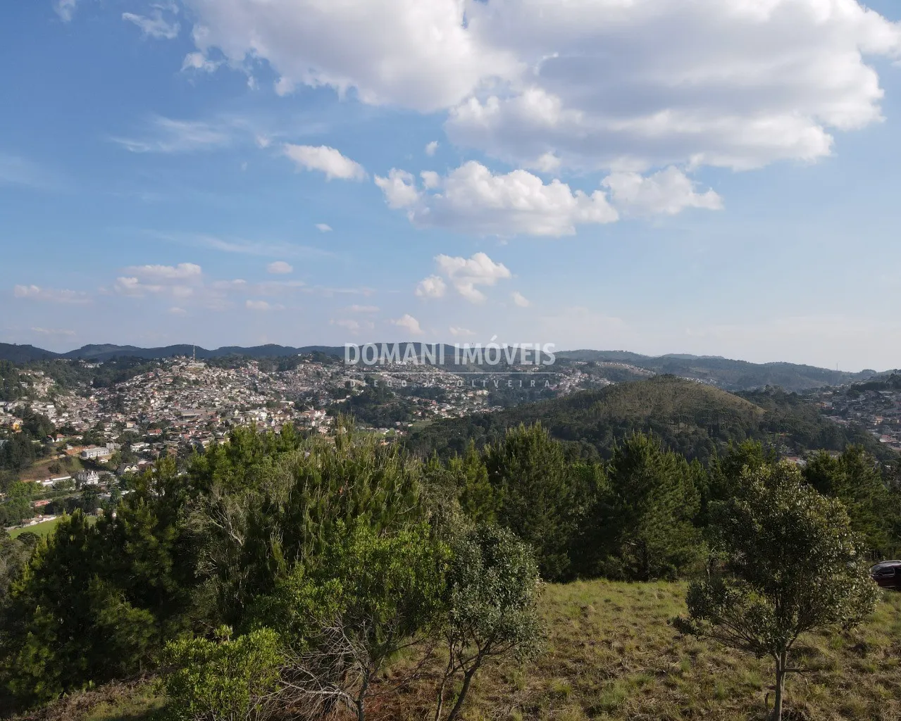 Plot for sale of 1,350 m² in Campos do Jordão, SP, Brazil