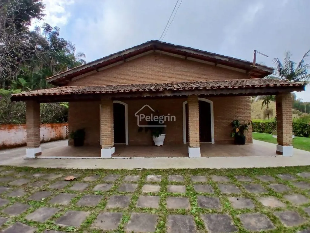 Sítio à venda de 4 ha em Nazaré Paulista, SP, Brasil