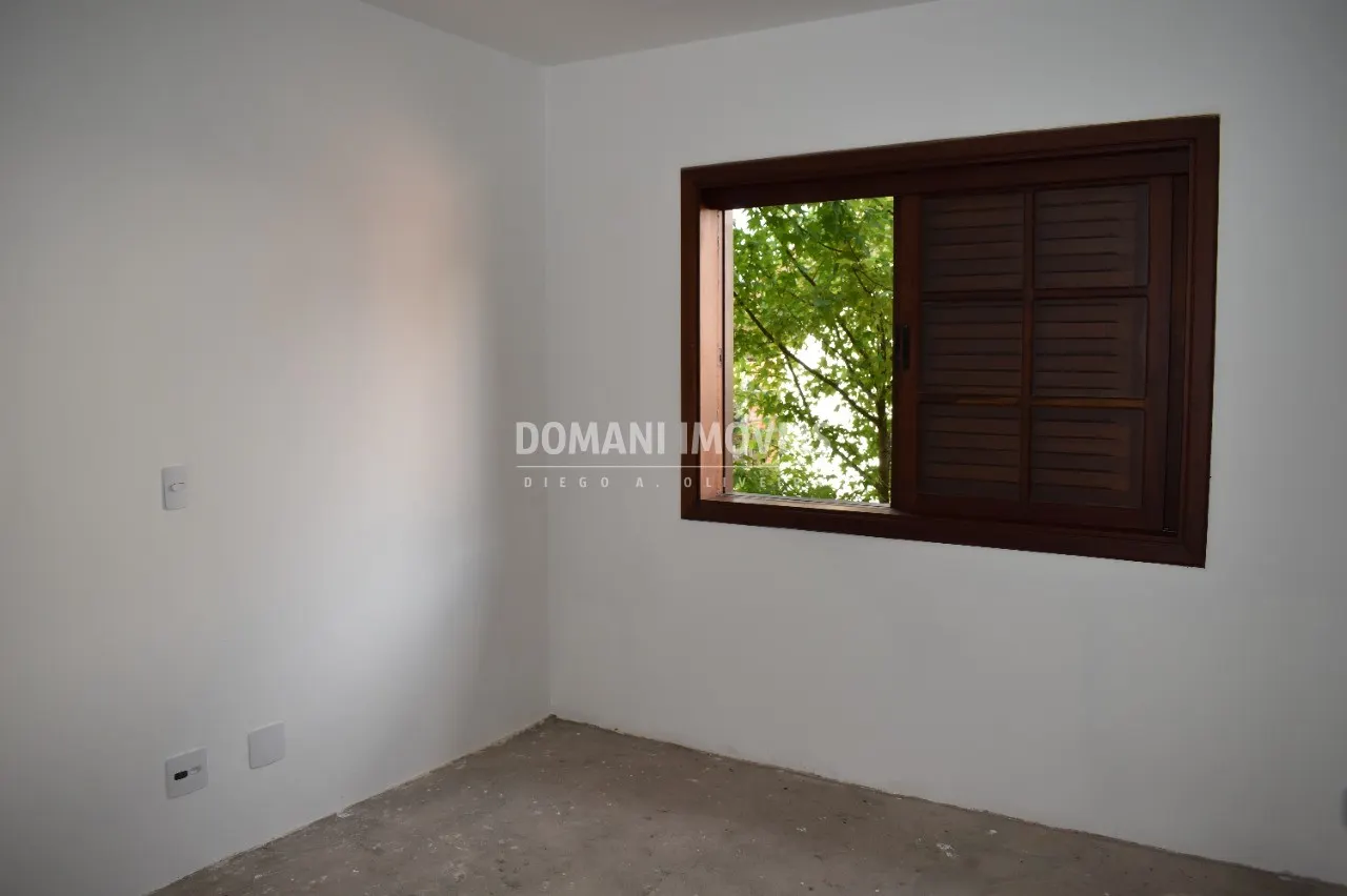 Casa à venda de 350 m² em Campos do Jordão, SP, Brasil