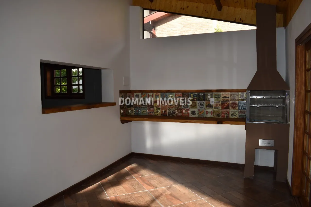 Casa à venda de 350 m² em Campos do Jordão, SP, Brasil
