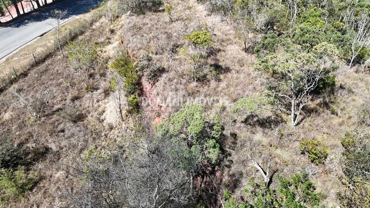 Terreno à venda de 8.350 m² em Campos do Jordão, SP, Brasil