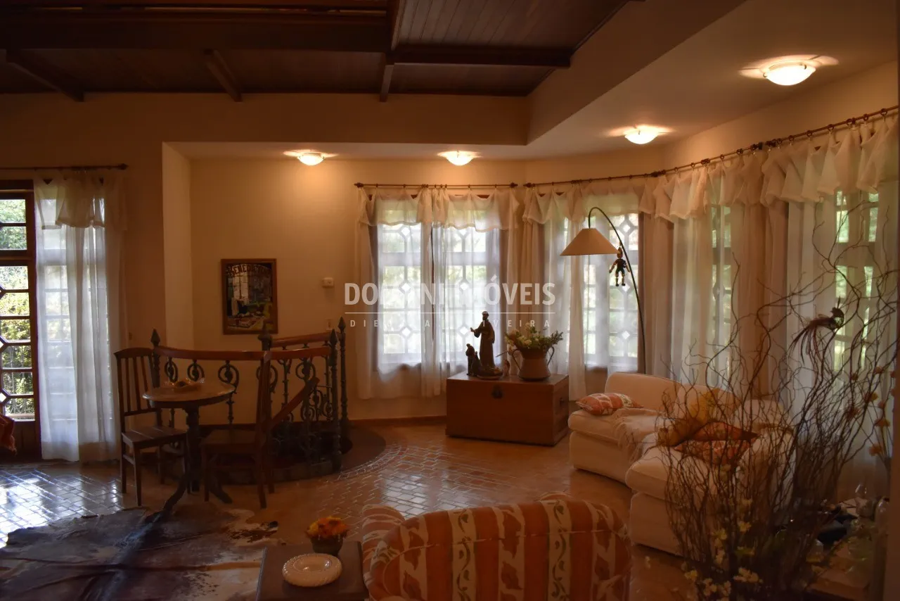 House for sale of 2,500 m² in Campos do Jordão, SP, Brazil