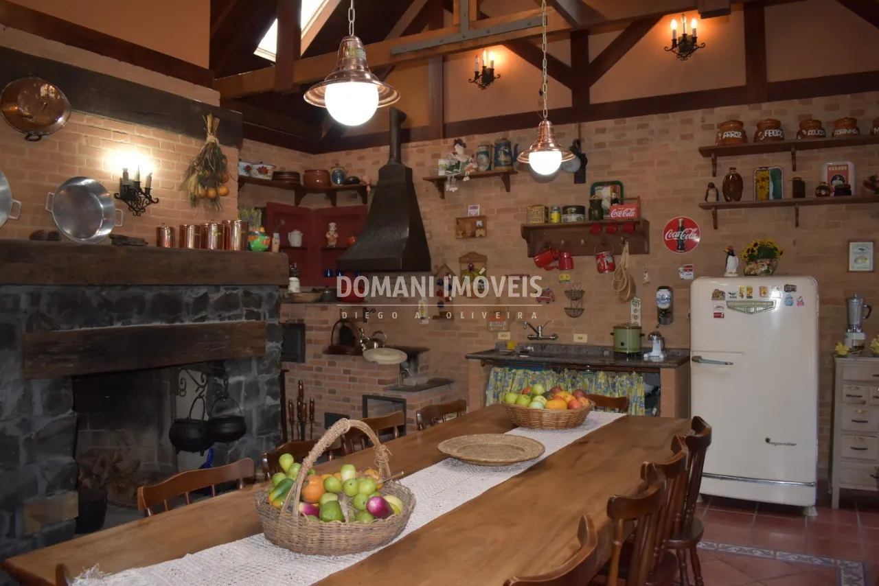 House for sale of 2,500 m² in Campos do Jordão, SP, Brazil
