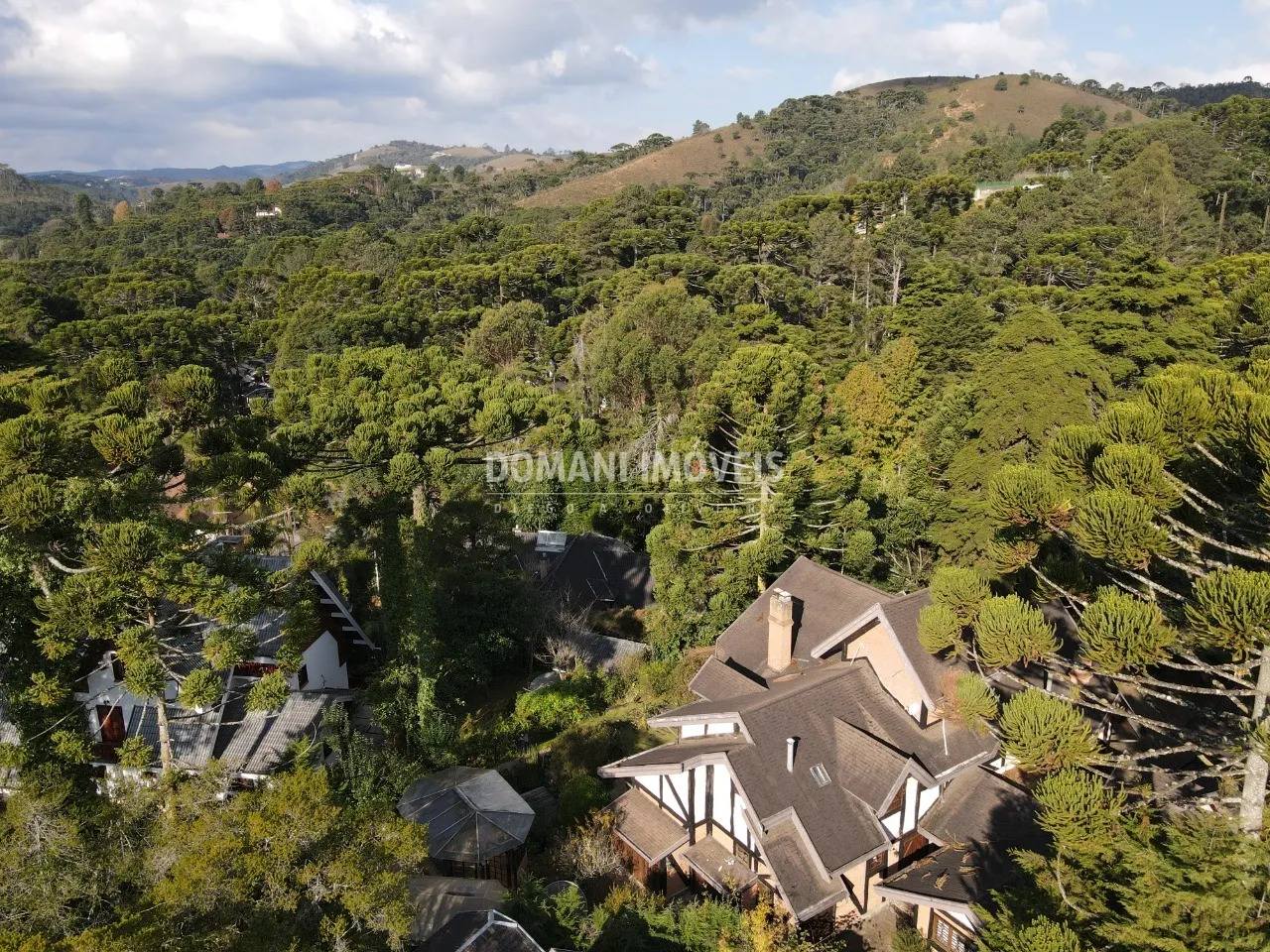 House for sale of 2,500 m² in Campos do Jordão, SP, Brazil