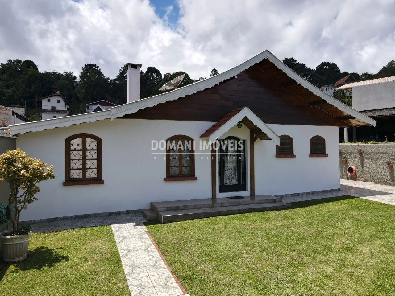 Casa à venda de 560 m² em Campos do Jordão, SP, Brasil