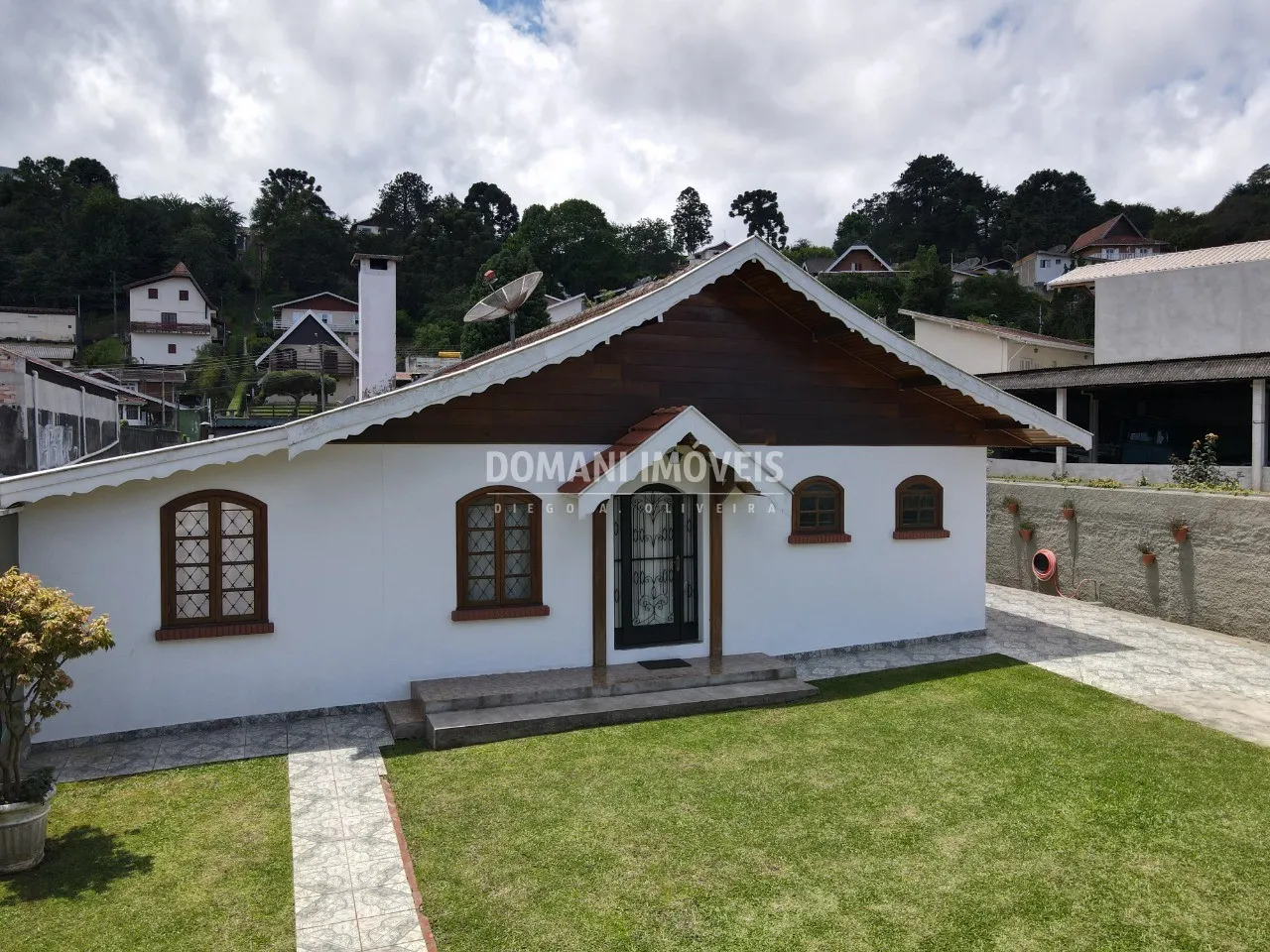 Casa à venda de 560 m² em Campos do Jordão, SP, Brasil