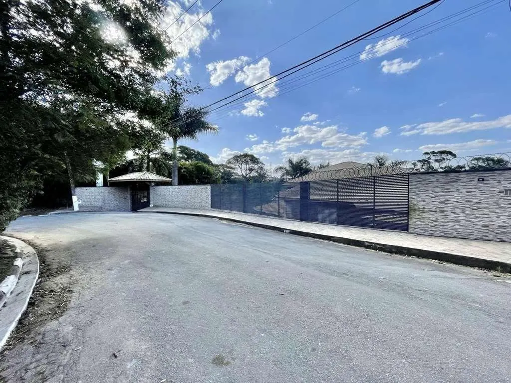 Fazenda à venda de 1.470 ha em Carapicuíba, SP, Brasil