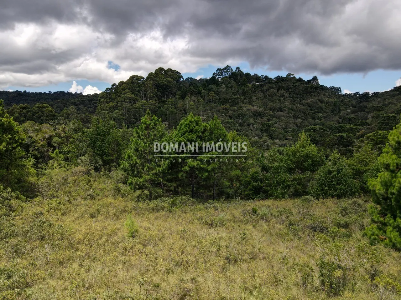 Plot for sale of 3,030 m² in Campos do Jordão, SP, Brazil