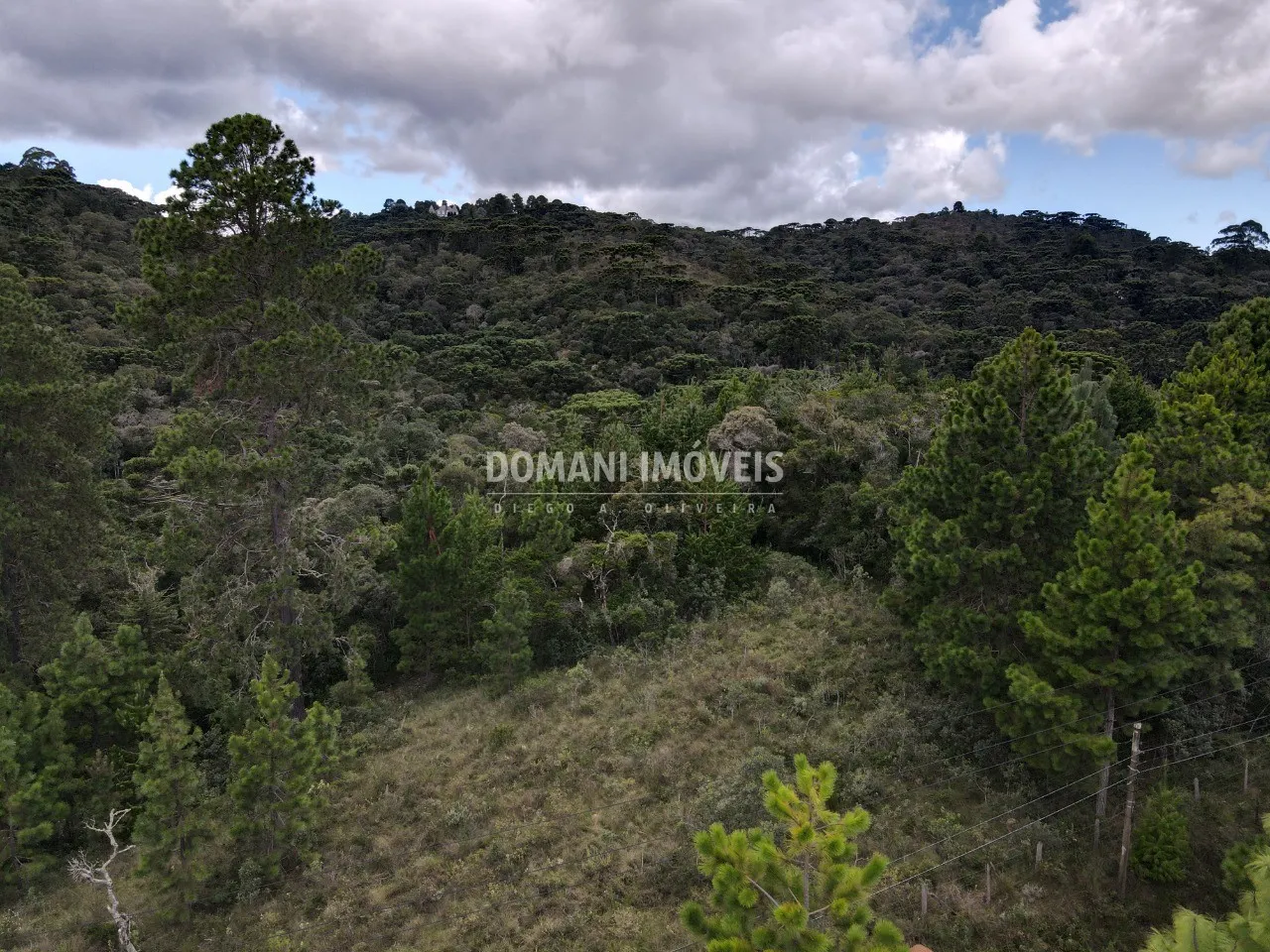 Plot for sale of 3,030 m² in Campos do Jordão, SP, Brazil