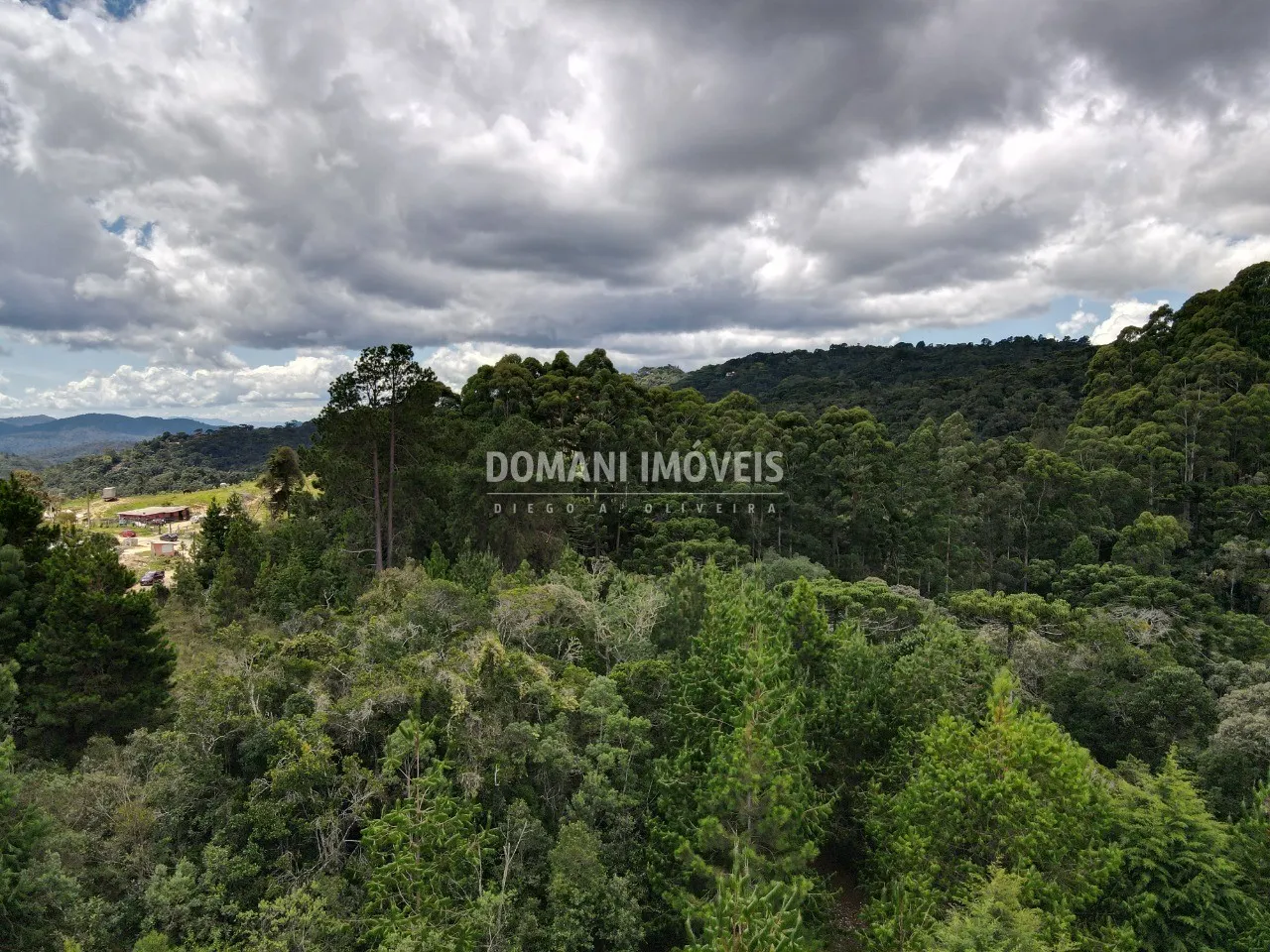 Plot for sale of 3,030 m² in Campos do Jordão, SP, Brazil