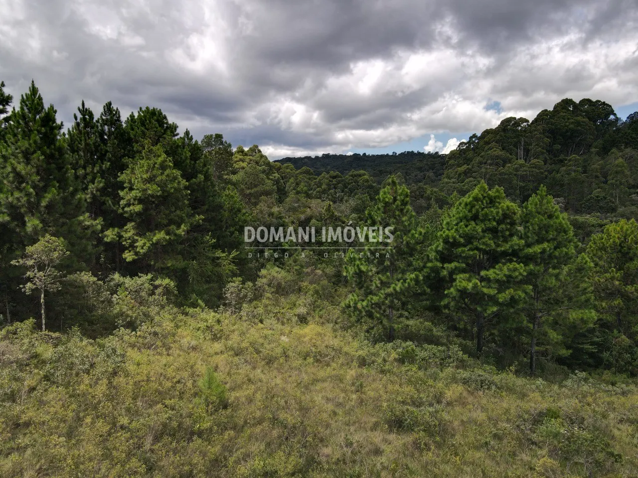 Plot for sale of 3,030 m² in Campos do Jordão, SP, Brazil