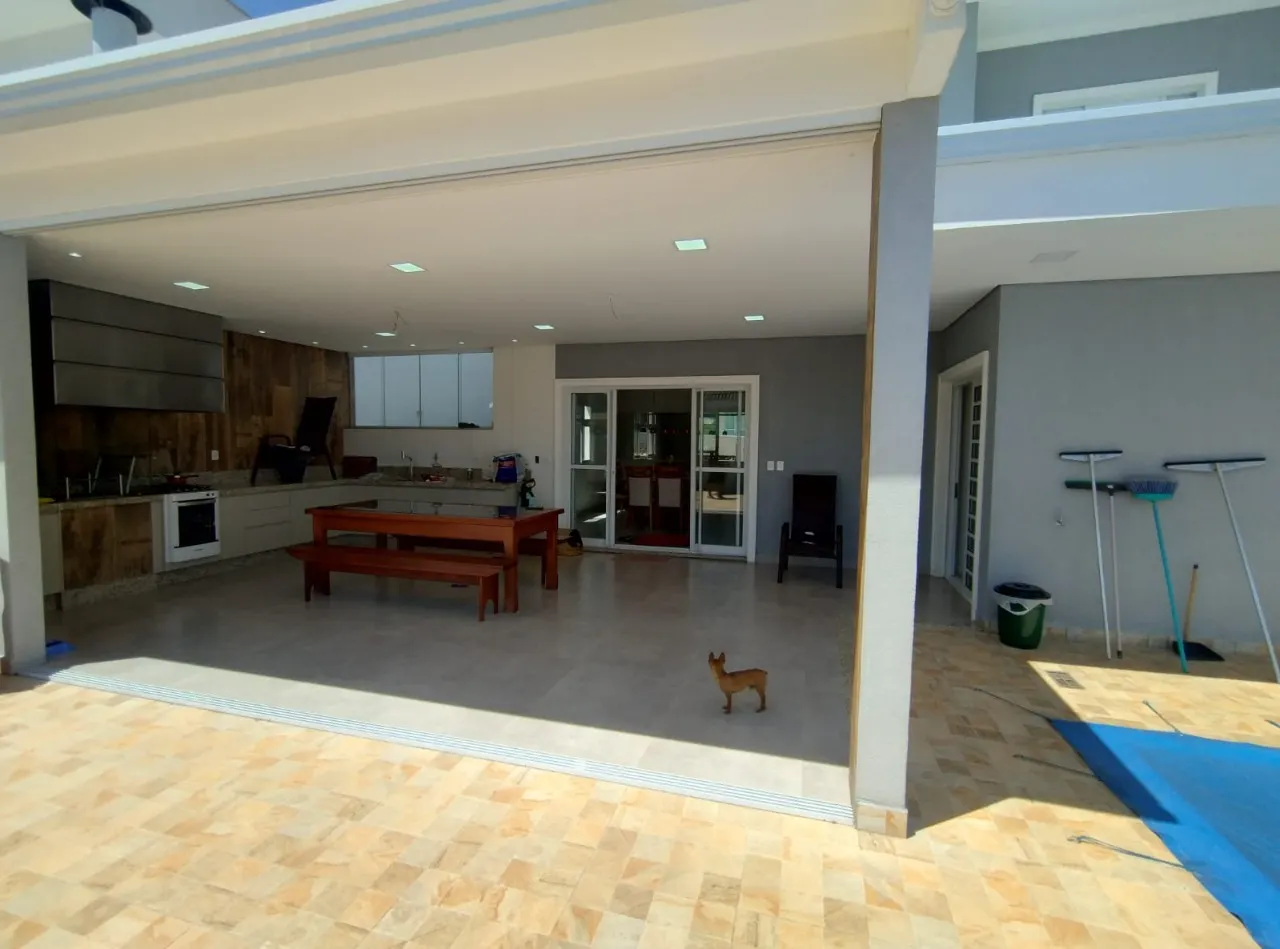 Casa à venda de 392 m² em Hortolândia, SP, Brasil