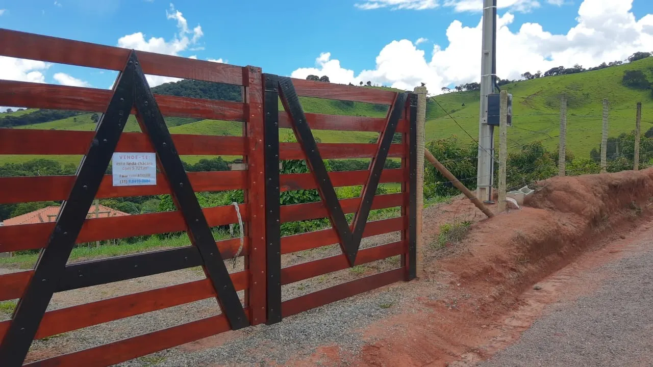 Country home for sale of 1 acres in Cambuí, MG, Brazil