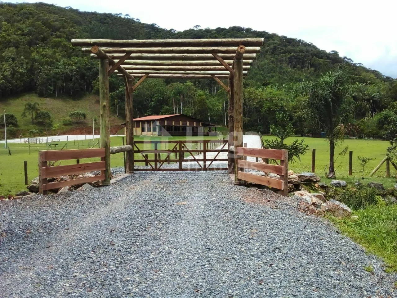 Fazenda à venda de 6 ha em Botuverá, SC, Brasil