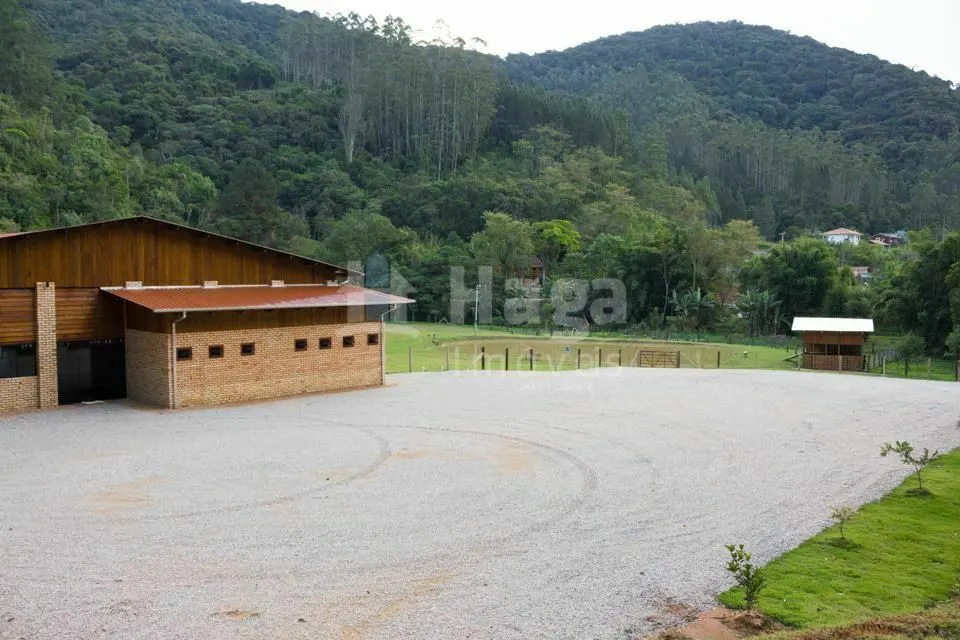 Fazenda à venda de 6 ha em Botuverá, SC, Brasil