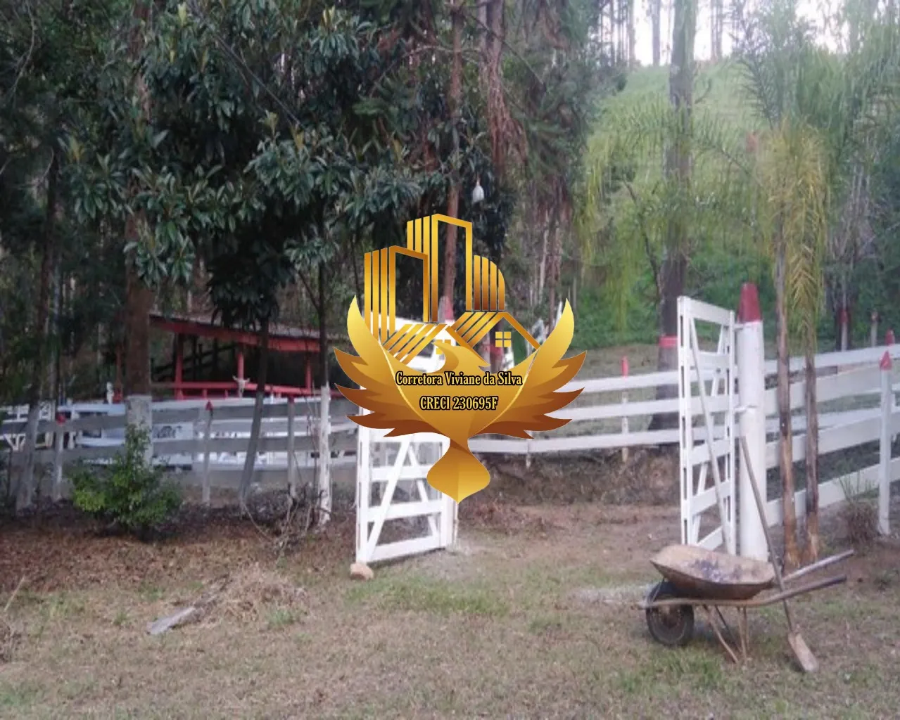Sítio à venda de 4 ha em Lagoinha, SP, Brasil
