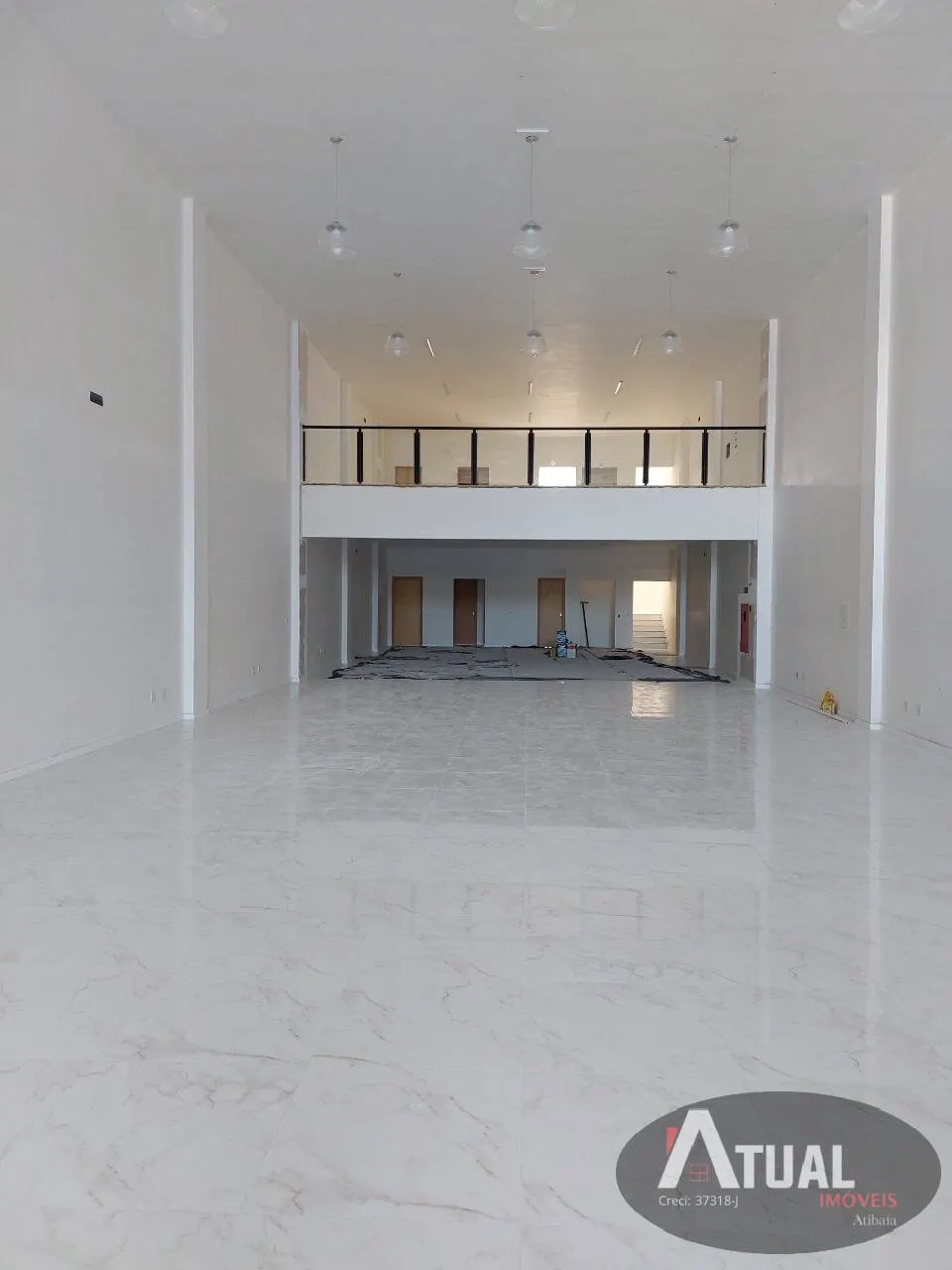 Comercial para Alugar de 977 m² em Atibaia, SP, Brasil