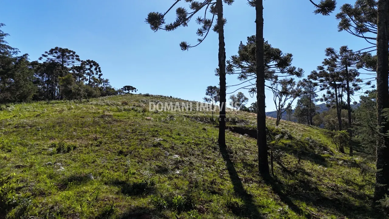 Terreno à venda de 1.410 m² em Campos do Jordão, SP, Brasil