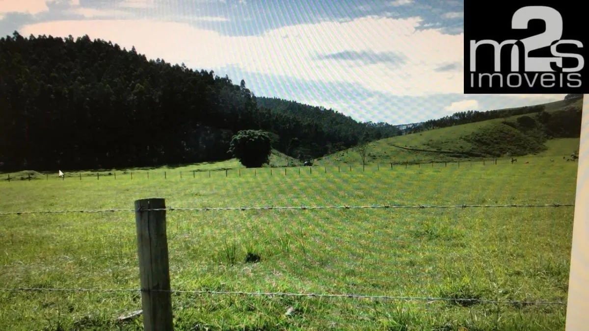 Fazenda à venda de 97 ha em Lagoinha, SP, Brasil