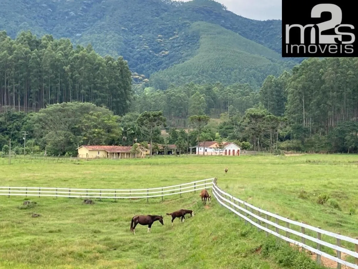 Fazenda à venda de 97 ha em Lagoinha, SP, Brasil