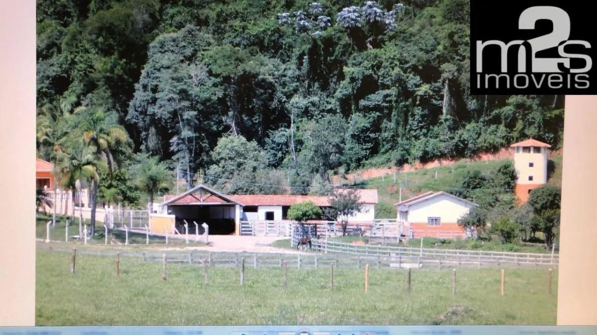 Fazenda à venda de 97 ha em Lagoinha, SP, Brasil