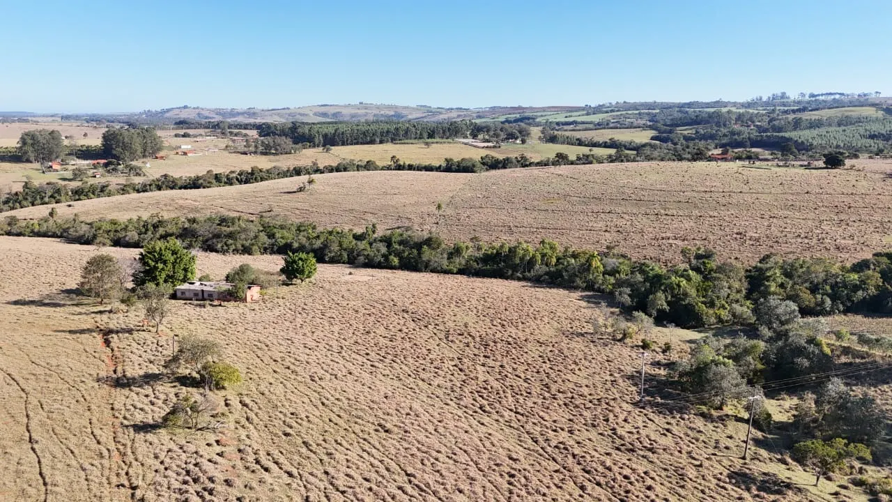 Fazenda à venda de 40 ha em Itapetininga, SP, Brasil