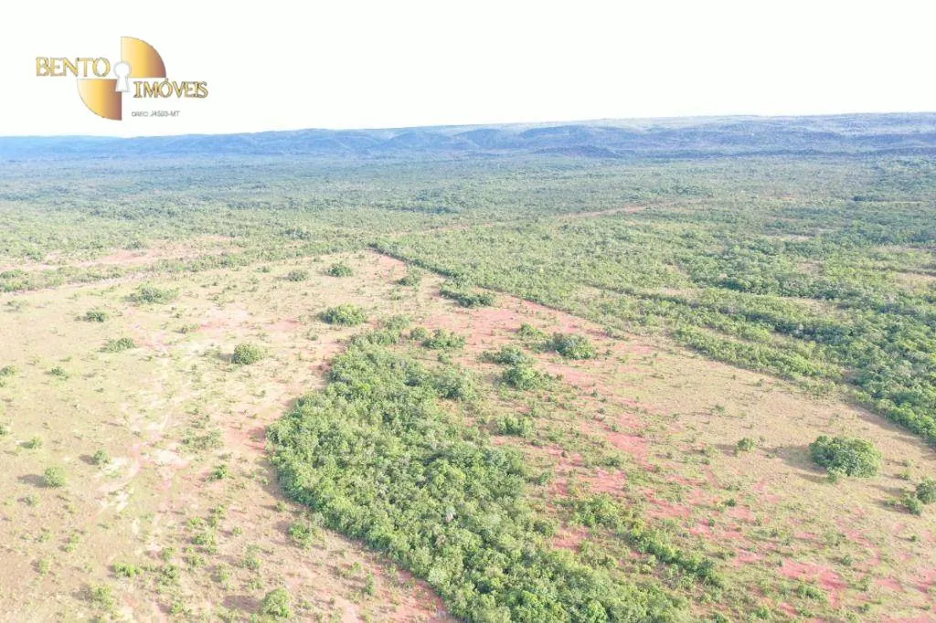 Fazenda à venda e para Arrendar de 2.894 ha em Acorizal, MT, Brasil