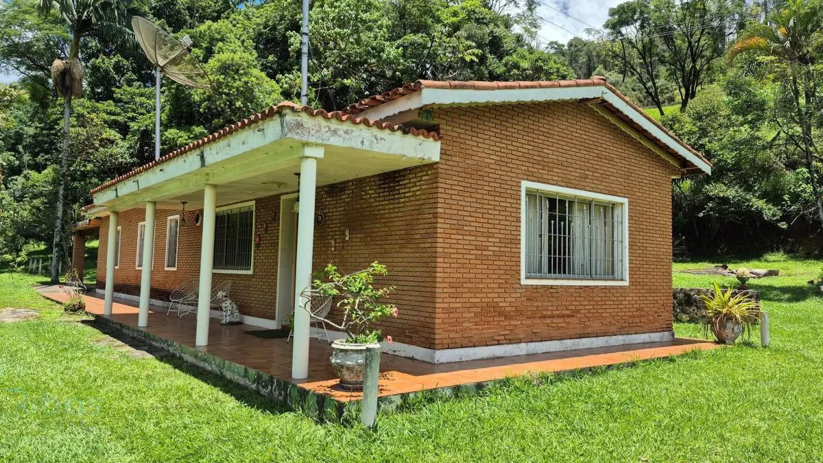 Chácara à venda de 2 ha em Atibaia, SP, Brasil