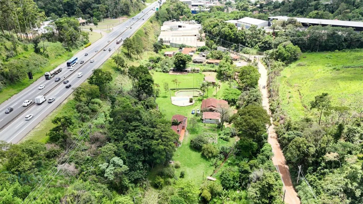 Chácara à venda de 2 ha em Atibaia, SP, Brasil