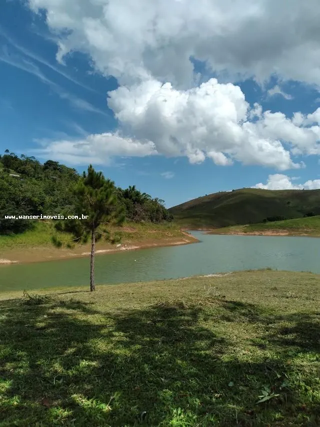 Sítio à venda de 3 ha em Paraibuna, SP, Brasil