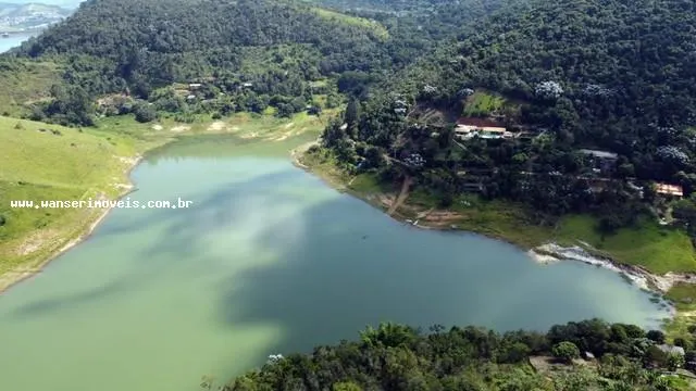 Sítio à venda de 3 ha em Paraibuna, SP, Brasil