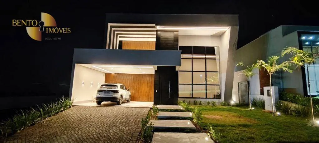 Casa à venda de 425 m² em Várzea Grande, MT, Brasil