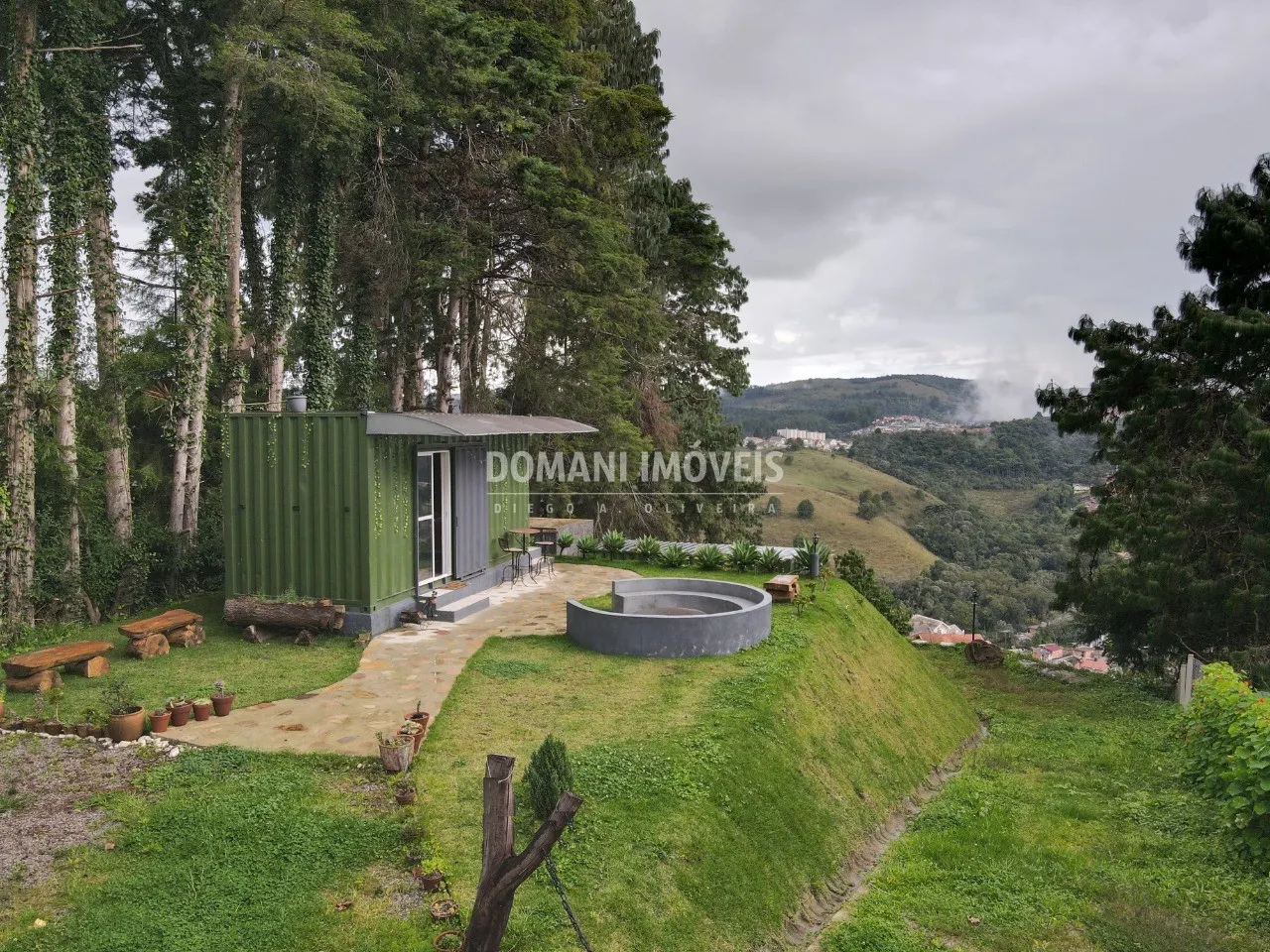 Casa à venda e para Alugar de 1.220 m² em Campos do Jordão, SP, Brasil