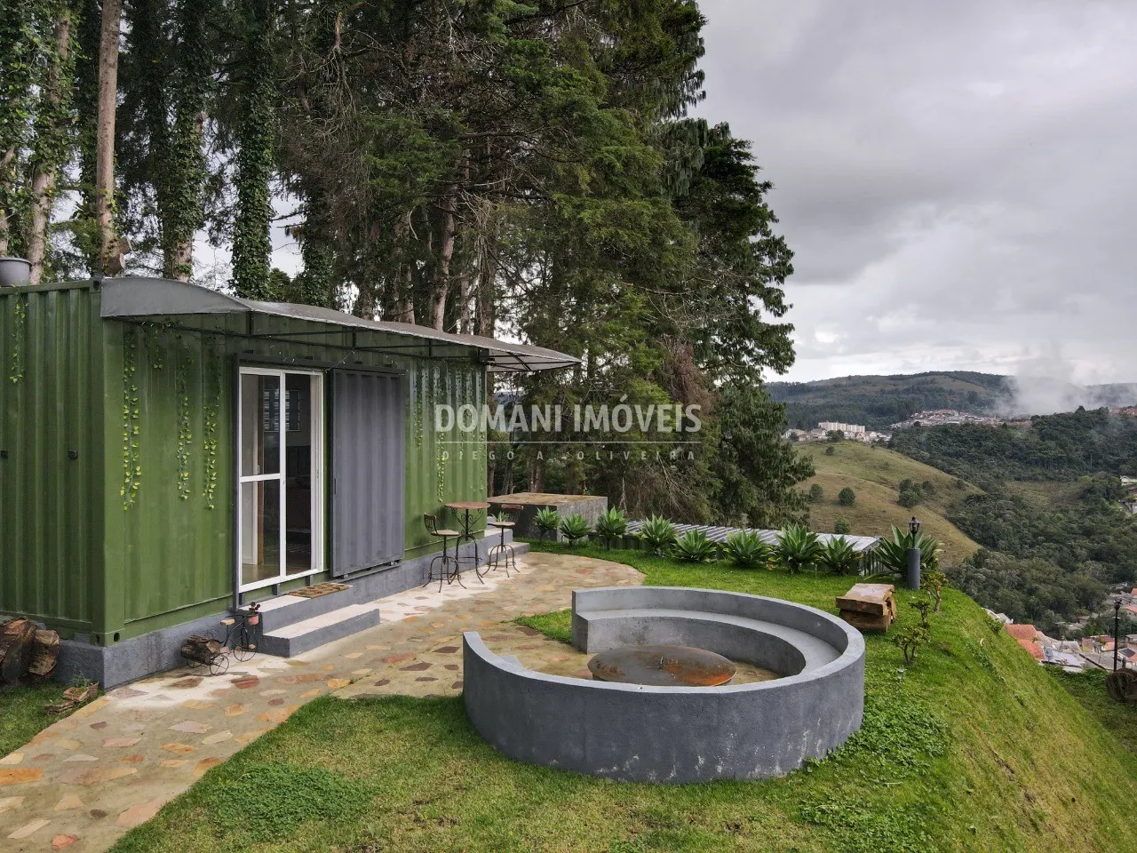 Casa à venda e para Alugar de 1.220 m² em Campos do Jordão, SP, Brasil