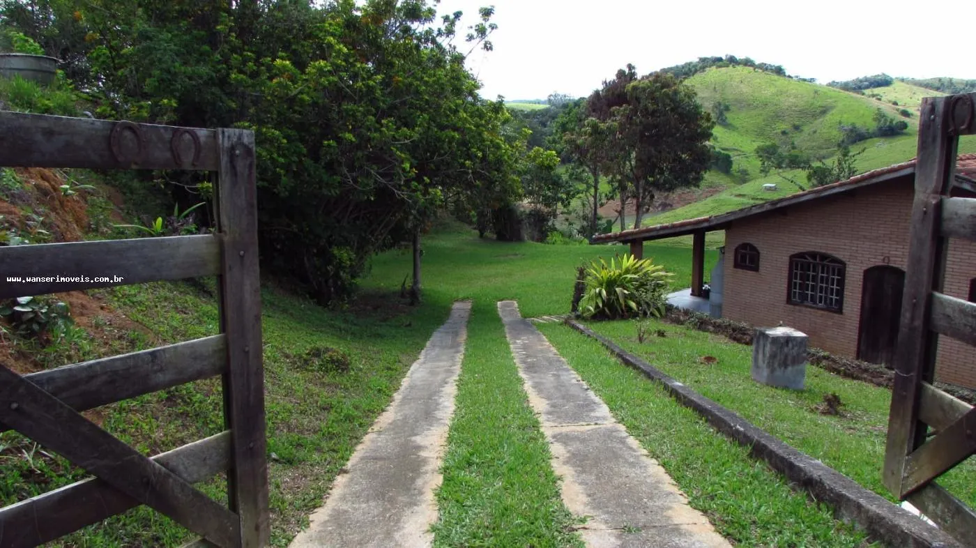 Chácara à venda de 1.030 m² em Natividade da Serra, SP, Brasil