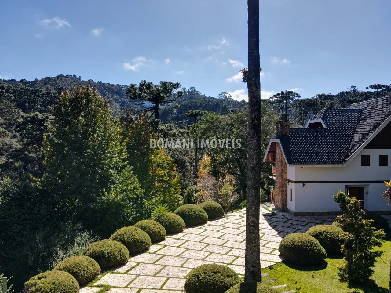 House for sale of 1,830 m² in Campos do Jordão, SP, Brazil