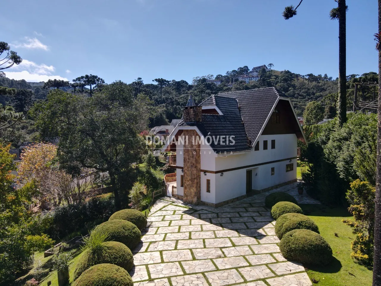 House for sale of 1,830 m² in Campos do Jordão, SP, Brazil